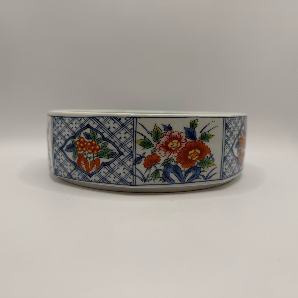 Vintage Japanese Porcelain Stackable Bowl Flowers Only One 7” - Picture 3 of 8